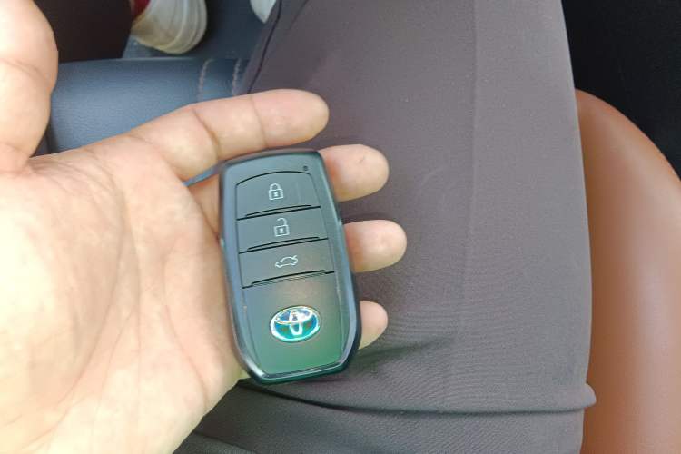 Used Toyota Corolla 2023 1.8L Smart Electric Hybrid Dual-Motor Elite Edition
