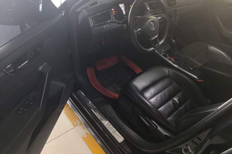 Used Volkswagen Passat 2017 280TSI DSG Luxury Edition