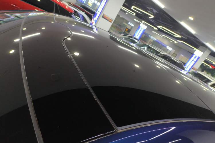 Used  S09 2025 Rear-Drive Ultra
