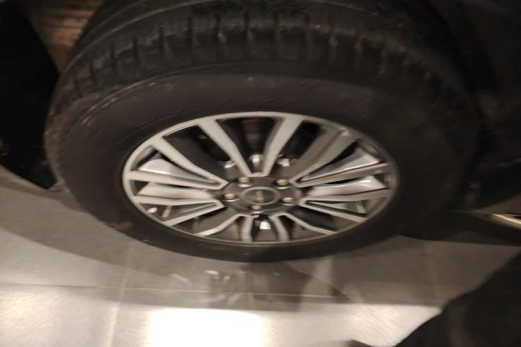 Used Haval H6 2015 Sport Edition 1.5T Automatic Two-Wheel Drive Luxury Model
