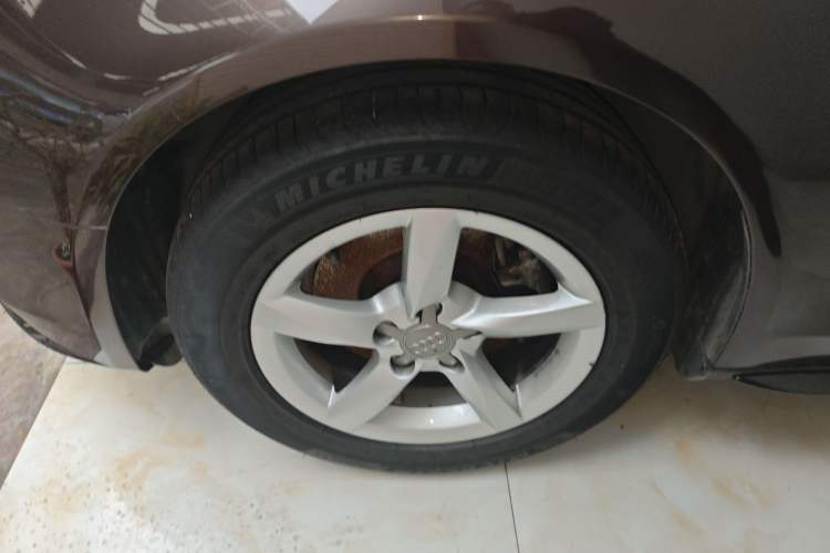 Used Audi A4L 2013 35 TFSI Automatic Comfort Model
