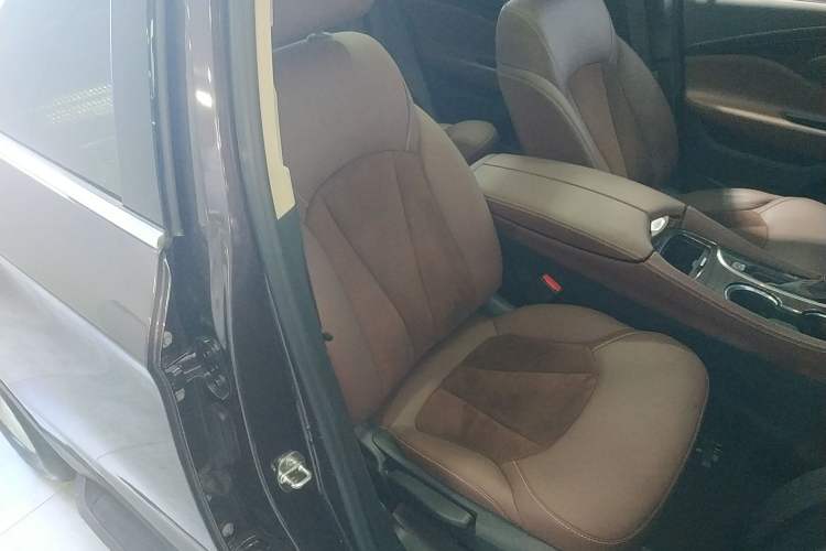 Used Buick Envision 2017 28T Four-Wheel Drive Elite Model