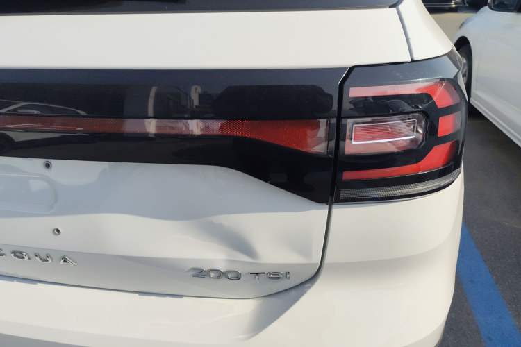 Used Volkswagen Tacqua 2023 200TSI DSG Joy-Connect Edition
