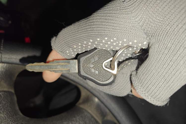 Used Wuling Zhiguang 2013 1.0L Practical Version