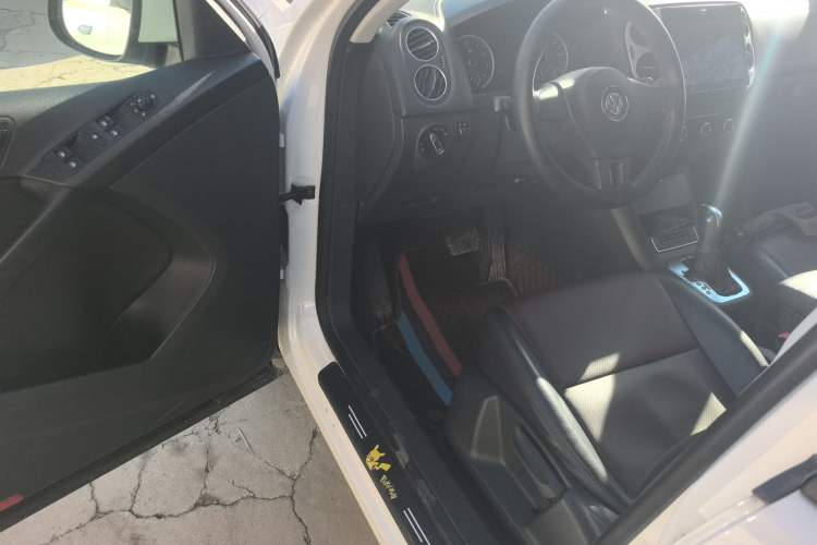 Used Volkswagen Tiguan 2015 1.8TSI Automatic Two-Wheel Drive Trend Edition