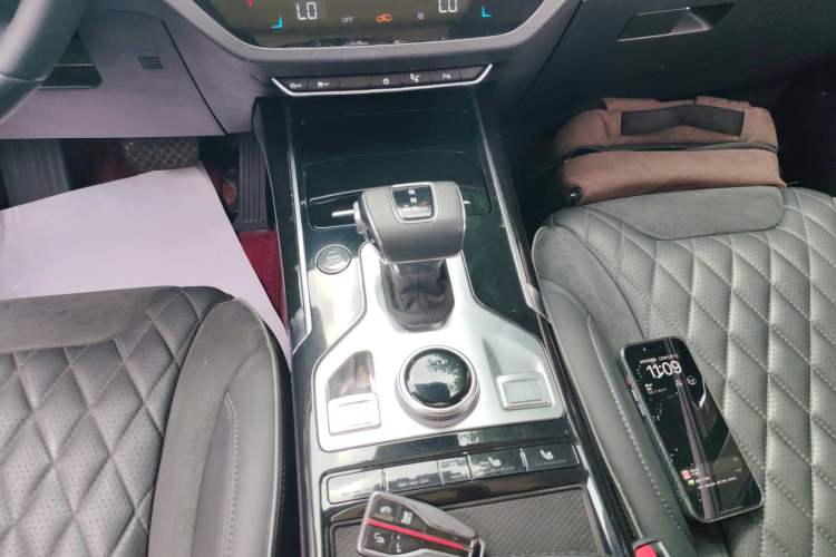 Used Hongqi HS5 2019 2.0T Smart Connect Flagship Edition
