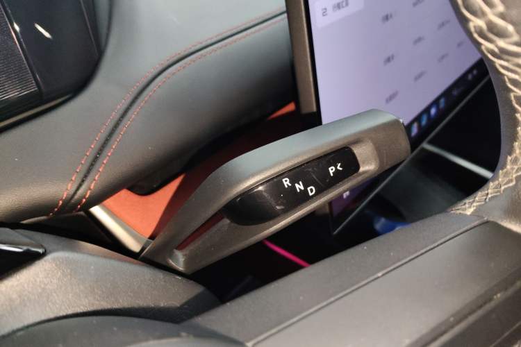 Used  SU7 2024 Four-Wheel Drive Ultra-Long Range Advanced Intelligent Driving Max Edition