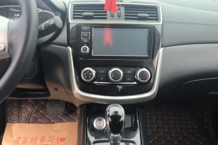 Used Nissan Tiida 2016 1.6L CVT Smart Drive Edition