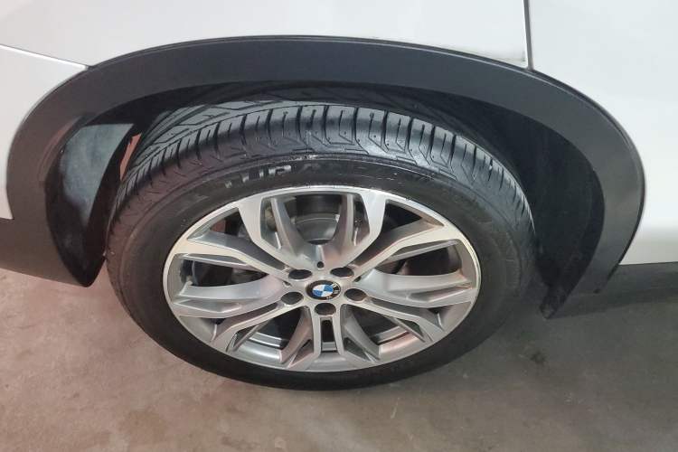 Used BMW X1 2019 sDrive20Li Leading Model
