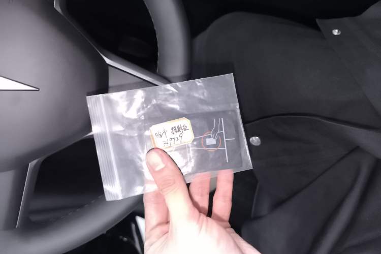 Used Tesla Model Y 2023 Long-Range All-Wheel-Drive Version
