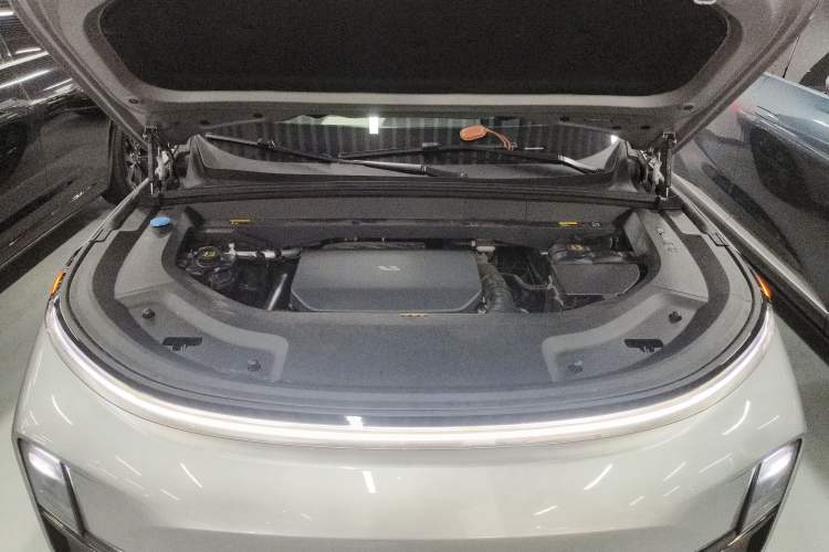 Used Li Auto L9 2022 Max model
