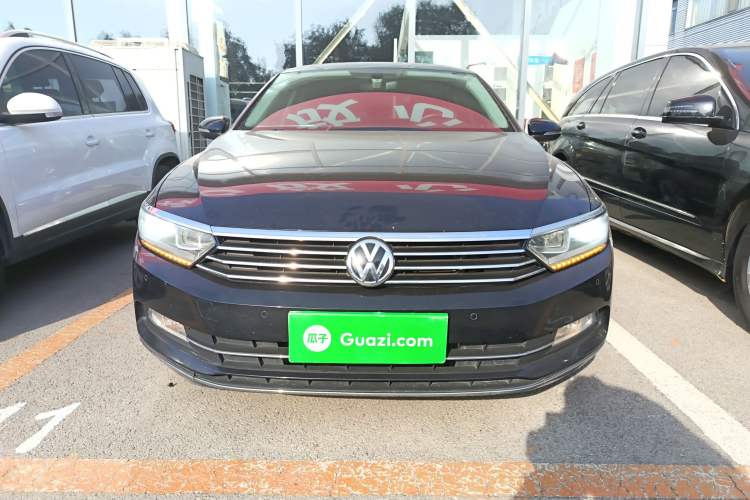 Used Volkswagen Magotan 2018 Facelift 380TSI DSG Luxury Version
