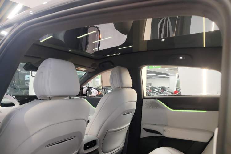 Used XPeng G6 2025 625 Long-Range Max Flagship Edition
