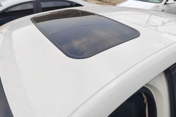 Used Ford Escort 2017 Happiness Edition 1.5L Automatic Fashion Version
