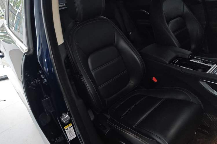 Used Jaguar F-PACE 2020 2.0T Urban Deluxe Edition
