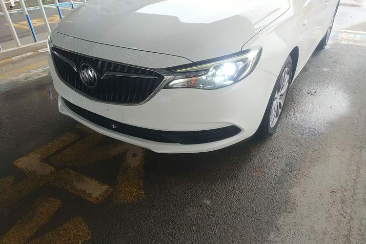 Used Buick GT 2019 18T Automatic Connected Elite Model China VI Standard
