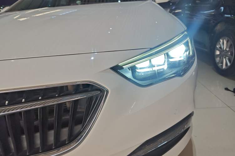 Used Buick Regal 2019 Revised 20T Luxury Version China VI Standard
