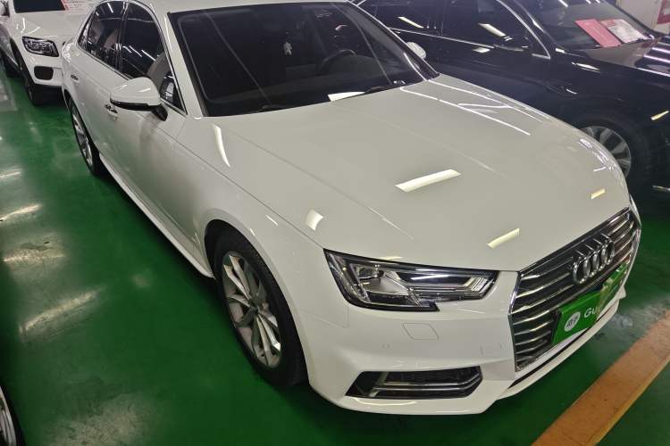 Used Audi A4L 2019 40 TFSI Ambition Version China V
