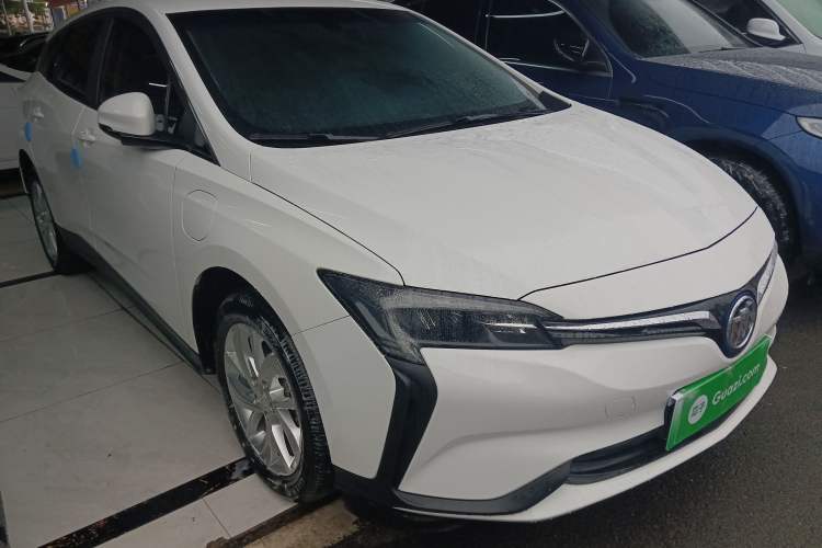 Used Buick Velite 6 2023 430km Range Commuter Version
