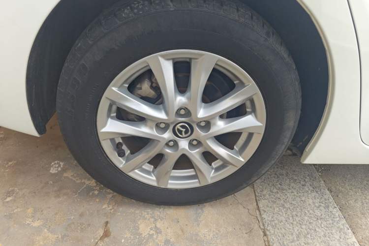 Used Mazda Mazda 3 Axela 2017 Sedan 1.5L Automatic Comfort Model Emission Standard China V
