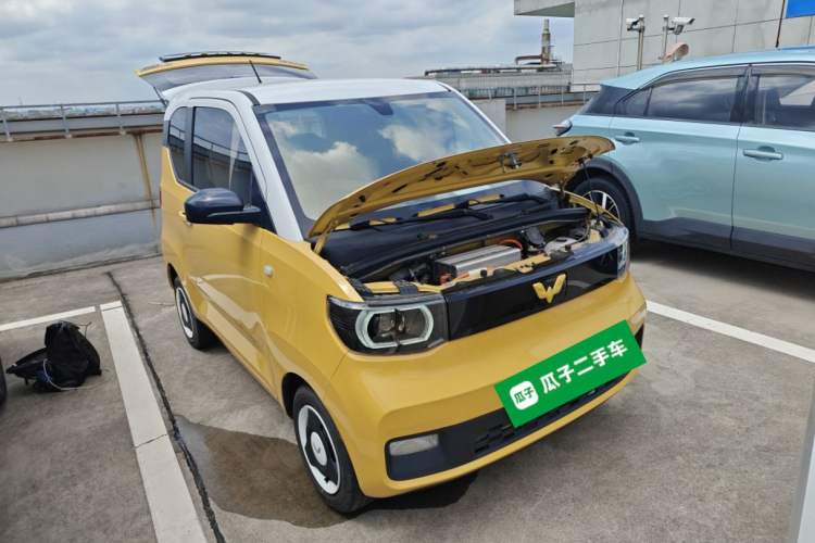 Used Wuling Hongguang MINIEV 2021 Macaron Premium Model – Lithium-NMC