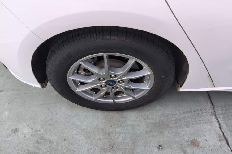 Used Ford Focus 2021 Hatchback EcoBoost 180 Automatic Titanium Edition
