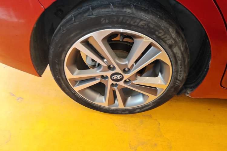 Used Hyundai Elantra (6th Generation / Lingdong) 2016 1.6L Automatic ZhiXuan – Elite Version