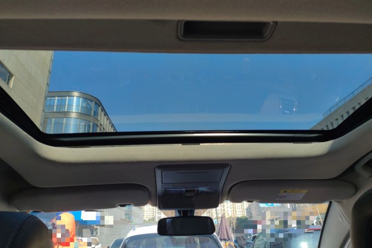 Used Chevrolet Captiva 2017 2.4L 4x4 Flagship Edition 7-Seater
