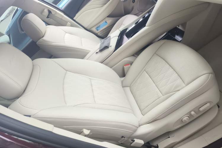 Used Buick Enclave 2020 28T All-Wheel Drive Avenir
