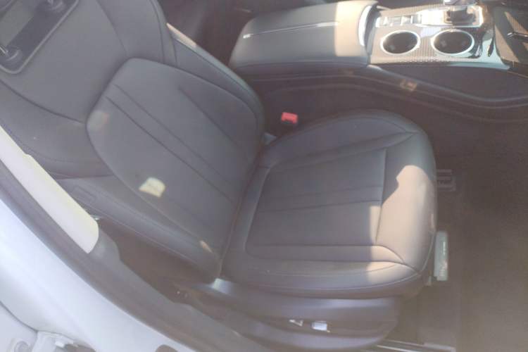 Used Hongqi HS3 PHEV 2024 PHEV 115km Jingwei Edition