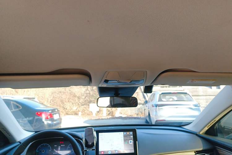 Used Hongqi E-QM5 2023 620km PLUS
