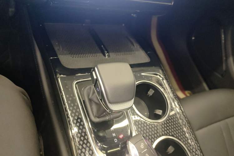 Used Hongqi HS3 PHEV 2024 PHEV 115km Jingwei Edition