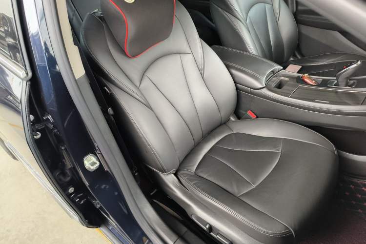 Used Buick LaCrosse 2021 652T Luxury Model
