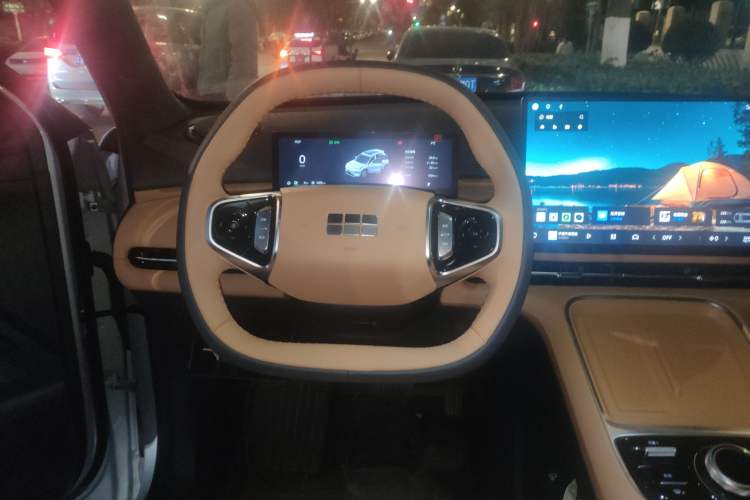 Used  Galaxy Xingjian 7 EM-i 2025 55km Exploration Edition