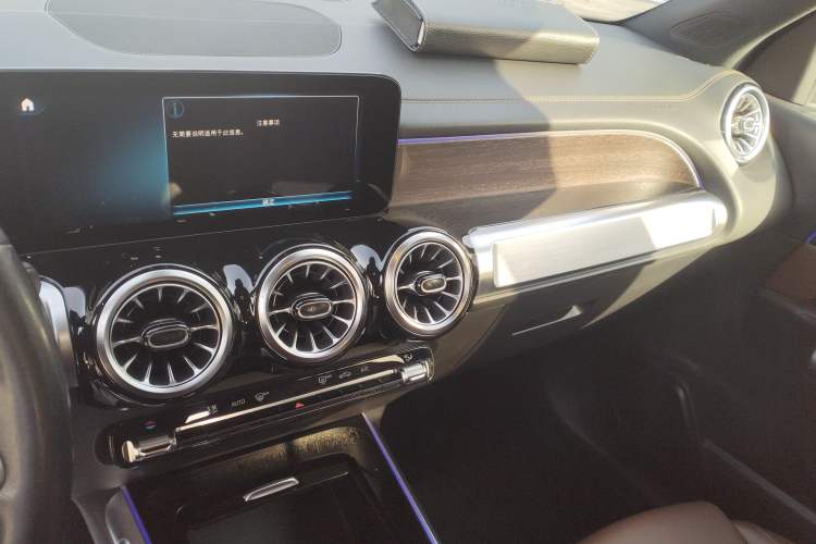 Used Mercedes-Benz GLB 2021 GLB 200 4MATIC