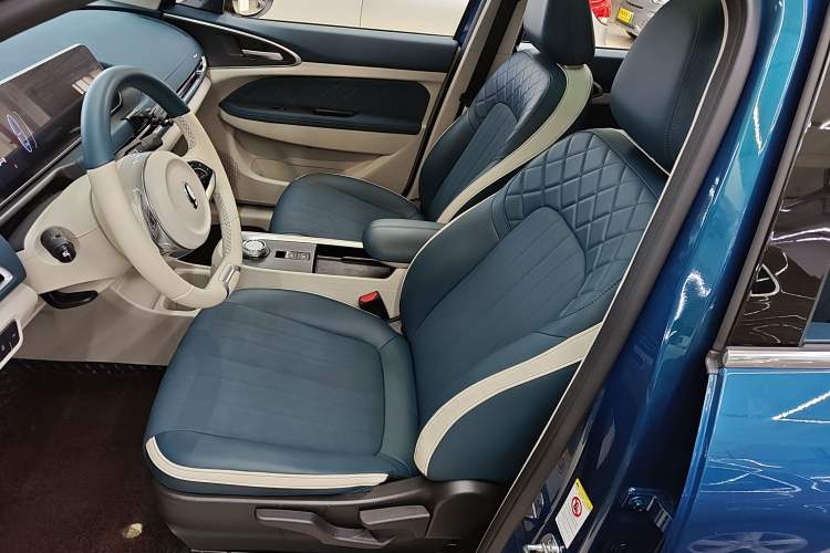 Used ORA Good Cat 2021 400km Standard Range Venus Edition Lithium Iron Phosphate
