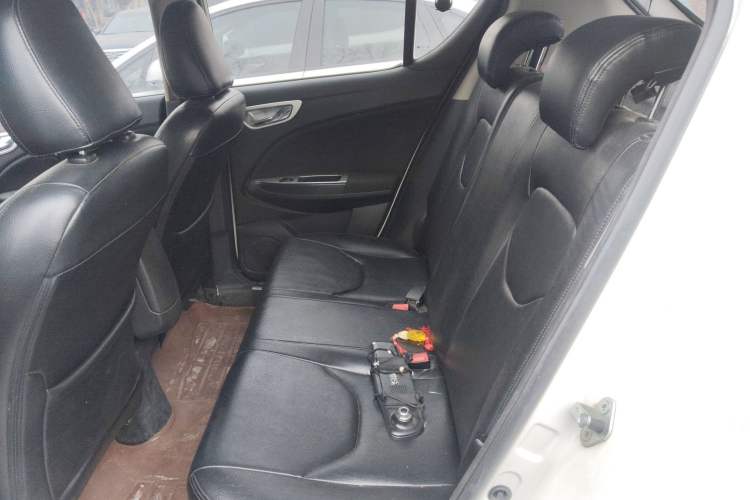 Used FAW Junpai D60 2015 1.5L Manual Standard Edition
