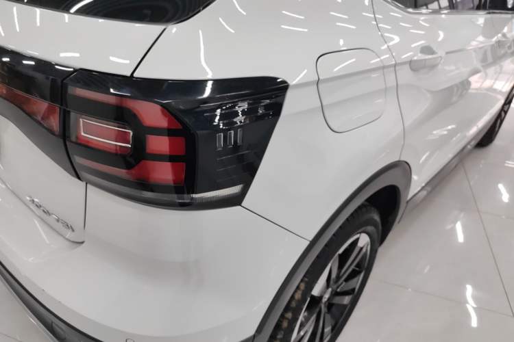 Used Volkswagen Tacqua 2023 200TSI DSG Joy-Connect Edition
