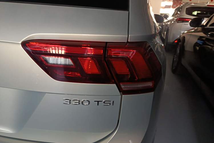 Used Volkswagen Tiguan L 2022 330TSI Automatic Two-Wheel Drive Smart Edition
