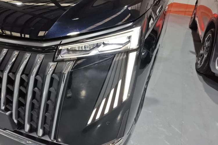 Used GAC Trumpchi M8 2024 Master Series 400T Prestige Edition
