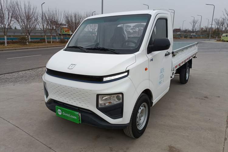 Used Farizon Xingxiang F1E 2023 Flatbed Truck Remote Smart Chip 46.08 kWh