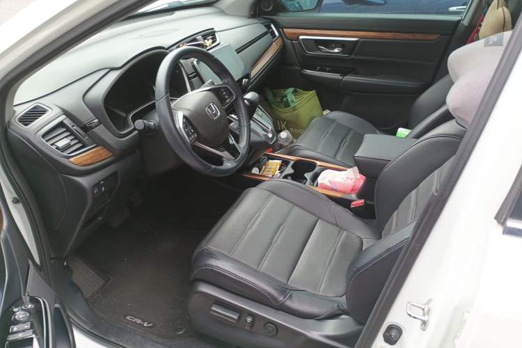 Used Honda CR-V 2017 240TURBO CVT Front-Wheel Drive Fashion Edition
