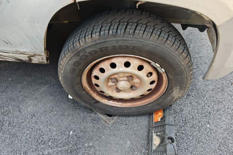 Used Wuling Zhiguang 2015 1.2L Practical LS-I Model
