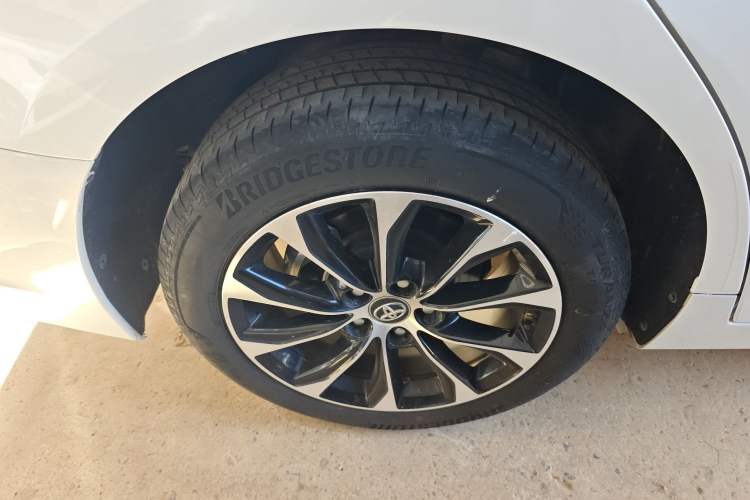 Used Toyota Avalon 2022 2.0L Ambition Edition
