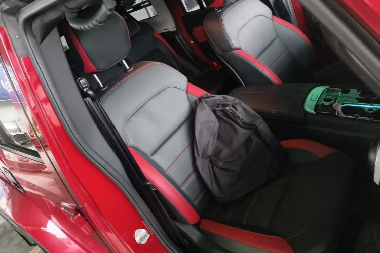 Used BAIC Off-Road BJ40 2023 2.0T Automatic Four-Wheel Drive Urban Hunter Edition Chivalrous Type
