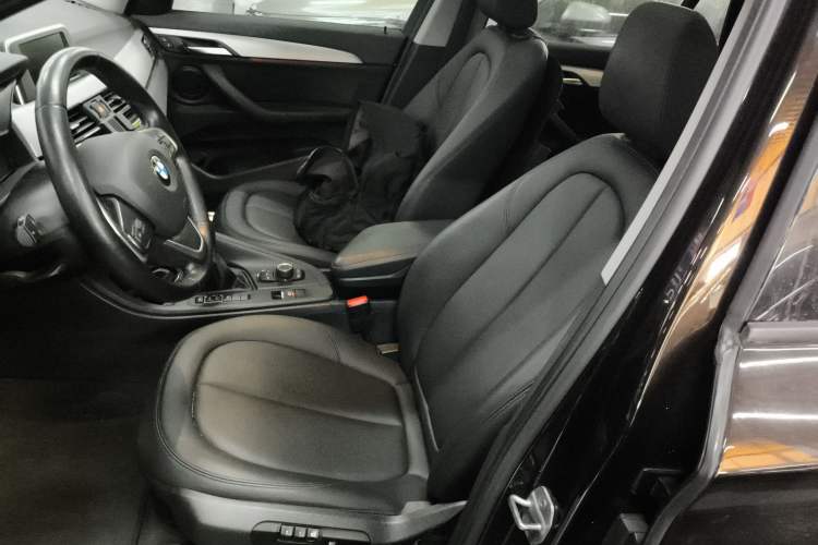 Used BMW X1 2016 sDrive18Li Premium Edition
