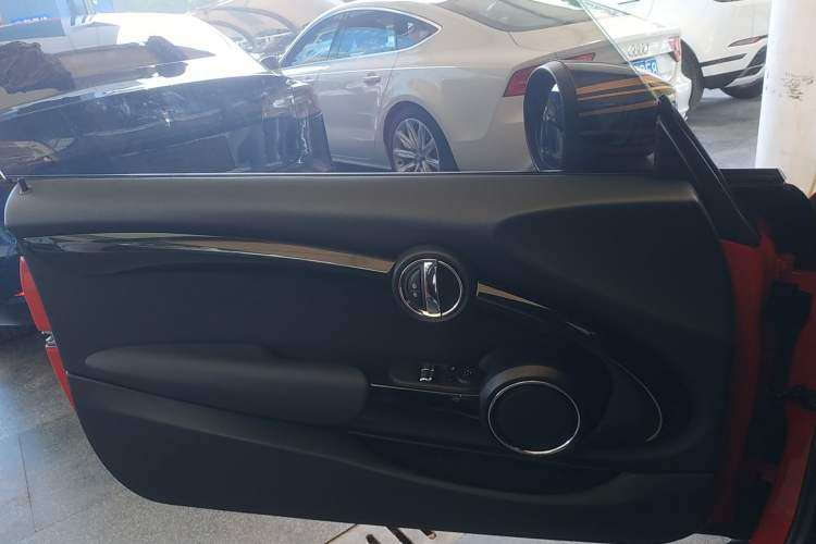 Used  MINI 2019 1.5T ONE PLUS
