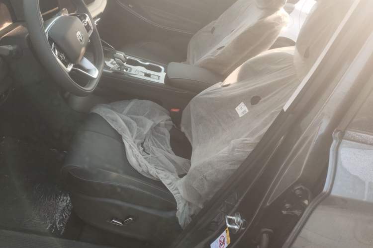 Used Changan CS75 2026 Model PRO 1.5T DCT Prestige 7-Seater