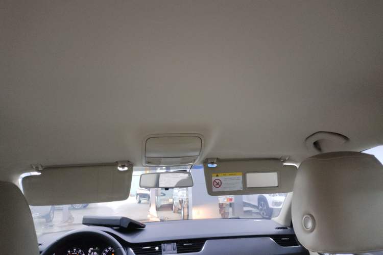 Used Skoda Octavia 2015 1.6L Automatic Yijie Edition
