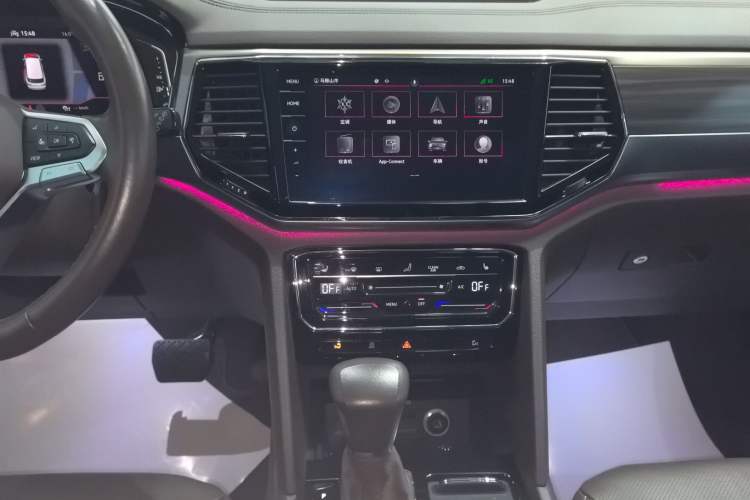 Used Volkswagen Viloran 2020 380TSI Prestige Edition
